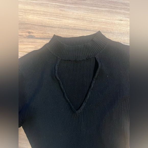 Women's Long Sleeve Mock Neck Rib Tatia Dress /key hole - Picture 6 of 8